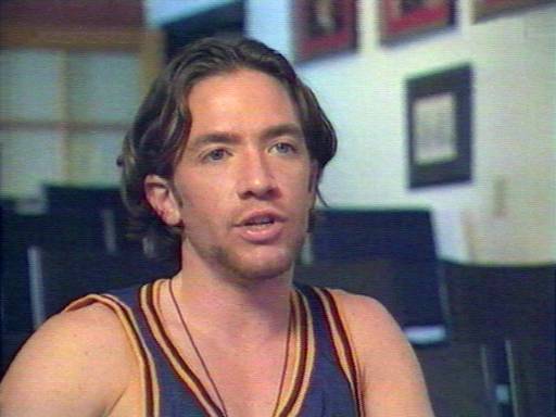  David Faustino 